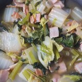 白菜、小松菜、ベーコンのコンソメ煮